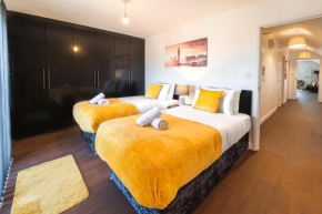 Perfect For Business And Leisure- Free Parking